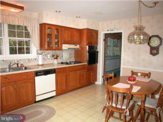719 Gateway Road Hockessin, DE 19707 - Photo 2 of 6 Gallery Image 2