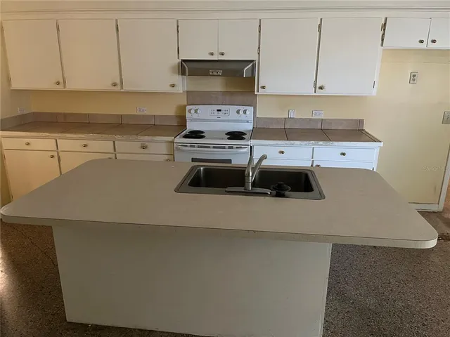 a view of house with outdoor space