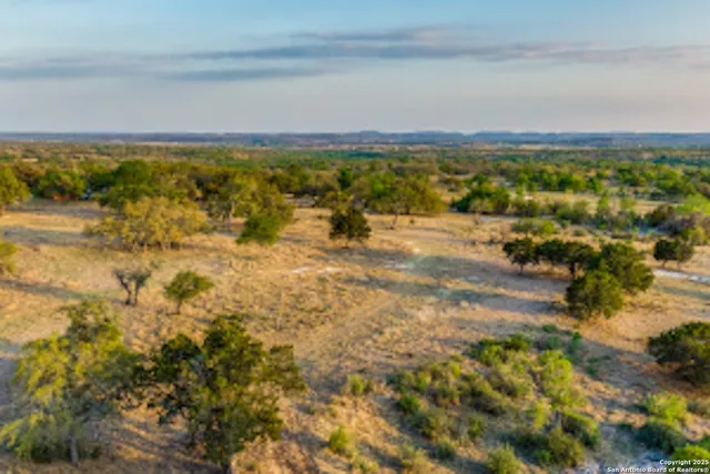 $1,400,000 | 708 A Ranch To Market Road 473, Comfort, TX 78013