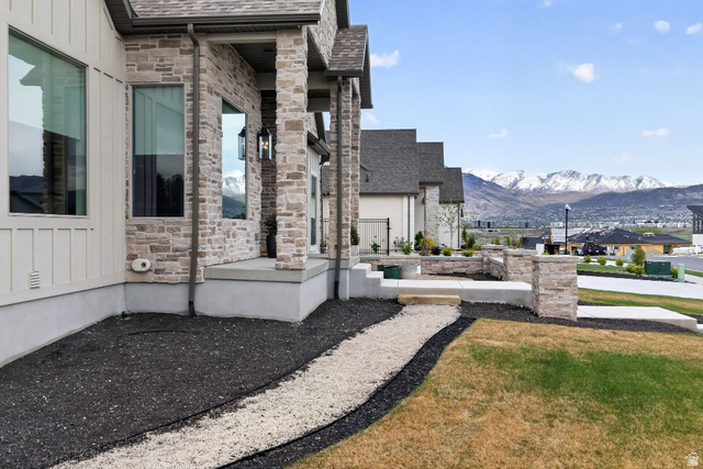 1052 West Reining Way Riverton, UT 84065 - Photo 7 of 68