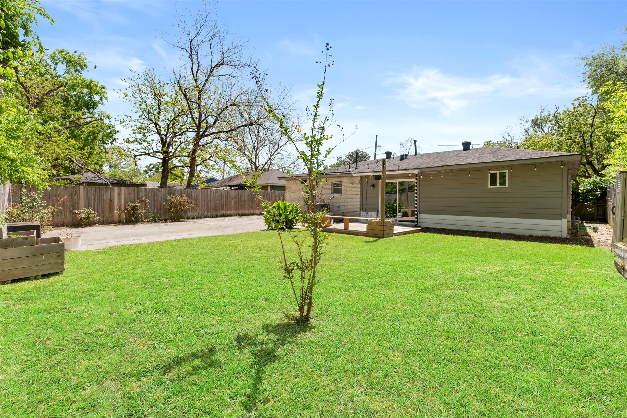 709 East 41st Street Houston, TX 77022 - Photo 25 of 25