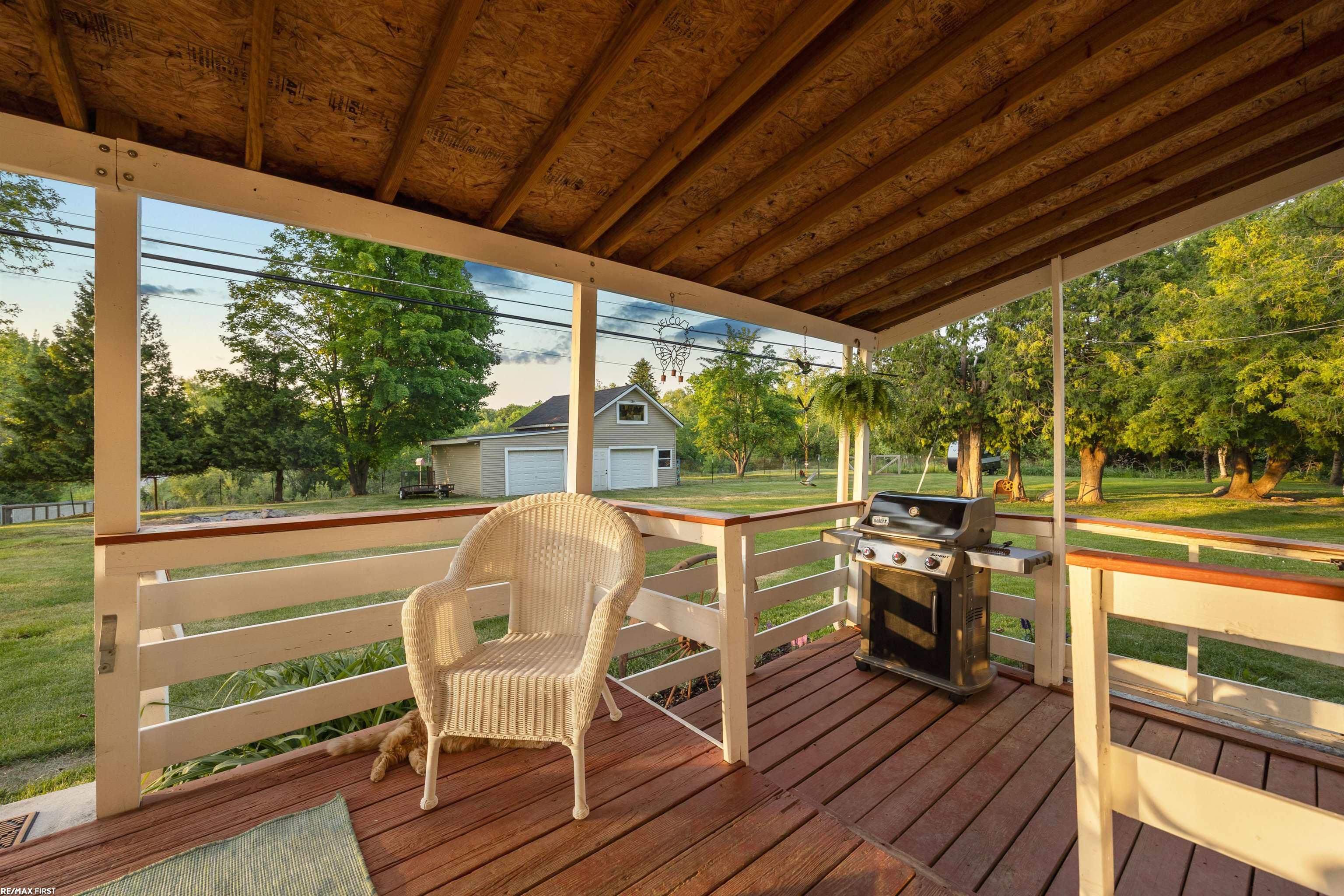 270 Rowland Road Leonard, MI 48367 - Photo 59 of 80 50112131-58.JPG