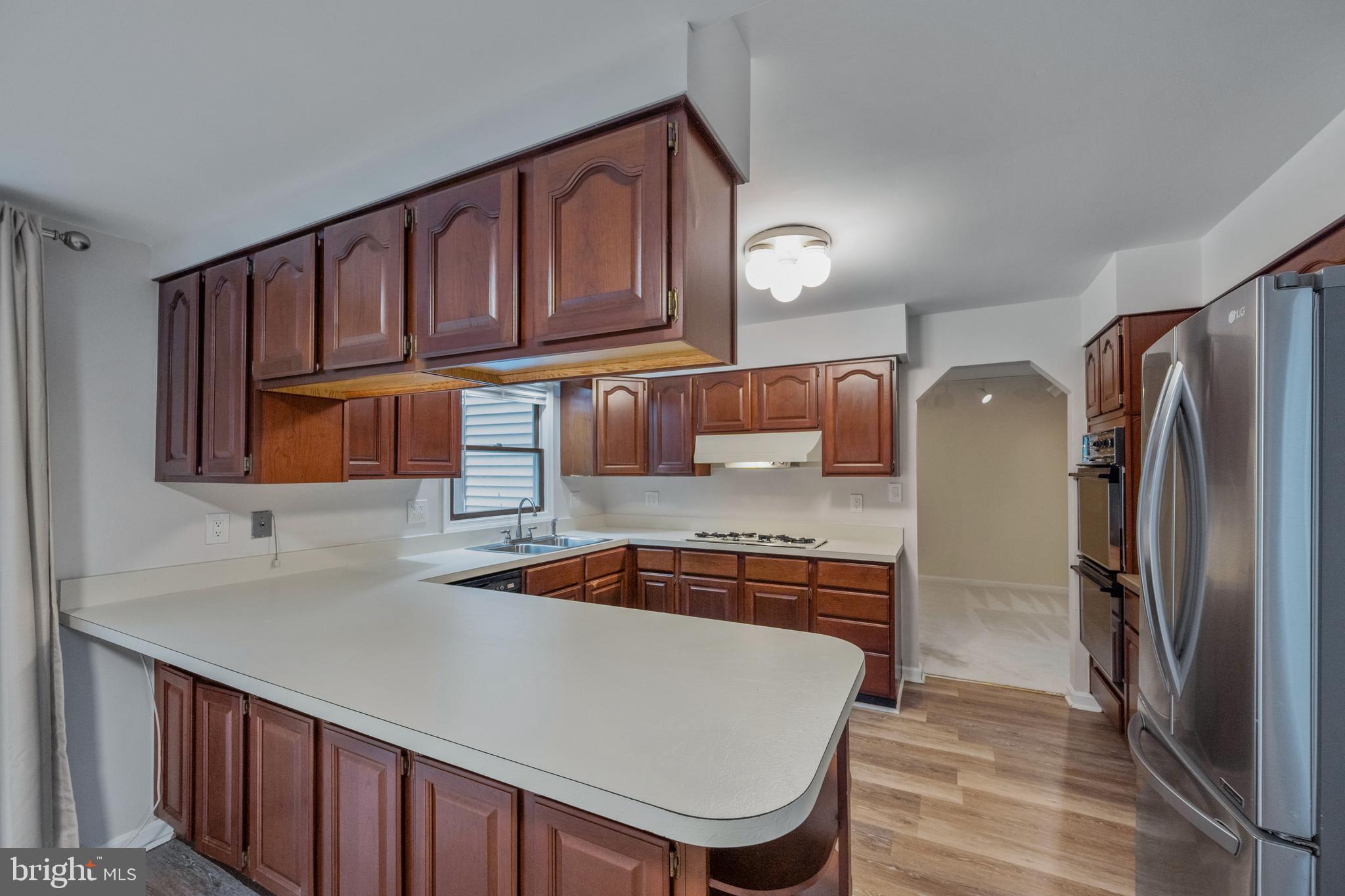 8710 Granite Lane Laurel, MD 20708 - Photo 16 of 50 Large Eat-In Kitchen