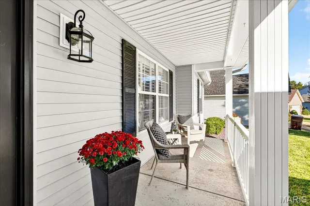 $375,000 | 108 Meadowgate Court, St. Peters, MO 63376