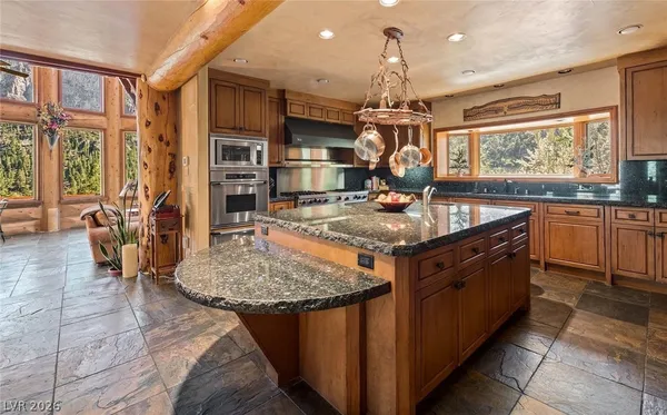 $4,750,000 | 276 Seven Dwarfs Road, Las Vegas, NV 89124