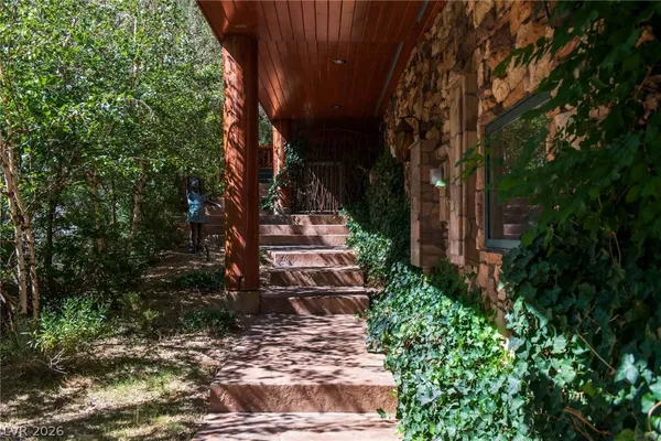 $4,750,000 | 276 Seven Dwarfs Road, Las Vegas, NV 89124
