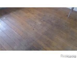 18922 Moross Road Detroit, MI 48224 - Photo 9 of 25
