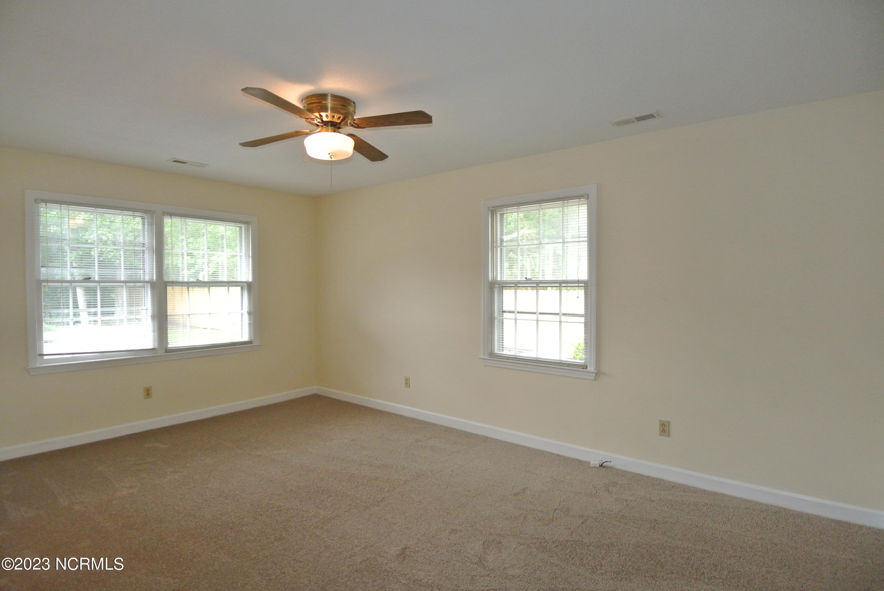 2129 Neuse Cliffs Circle New Bern, NC 28560 - Photo 18 of 27 Bedroom #2