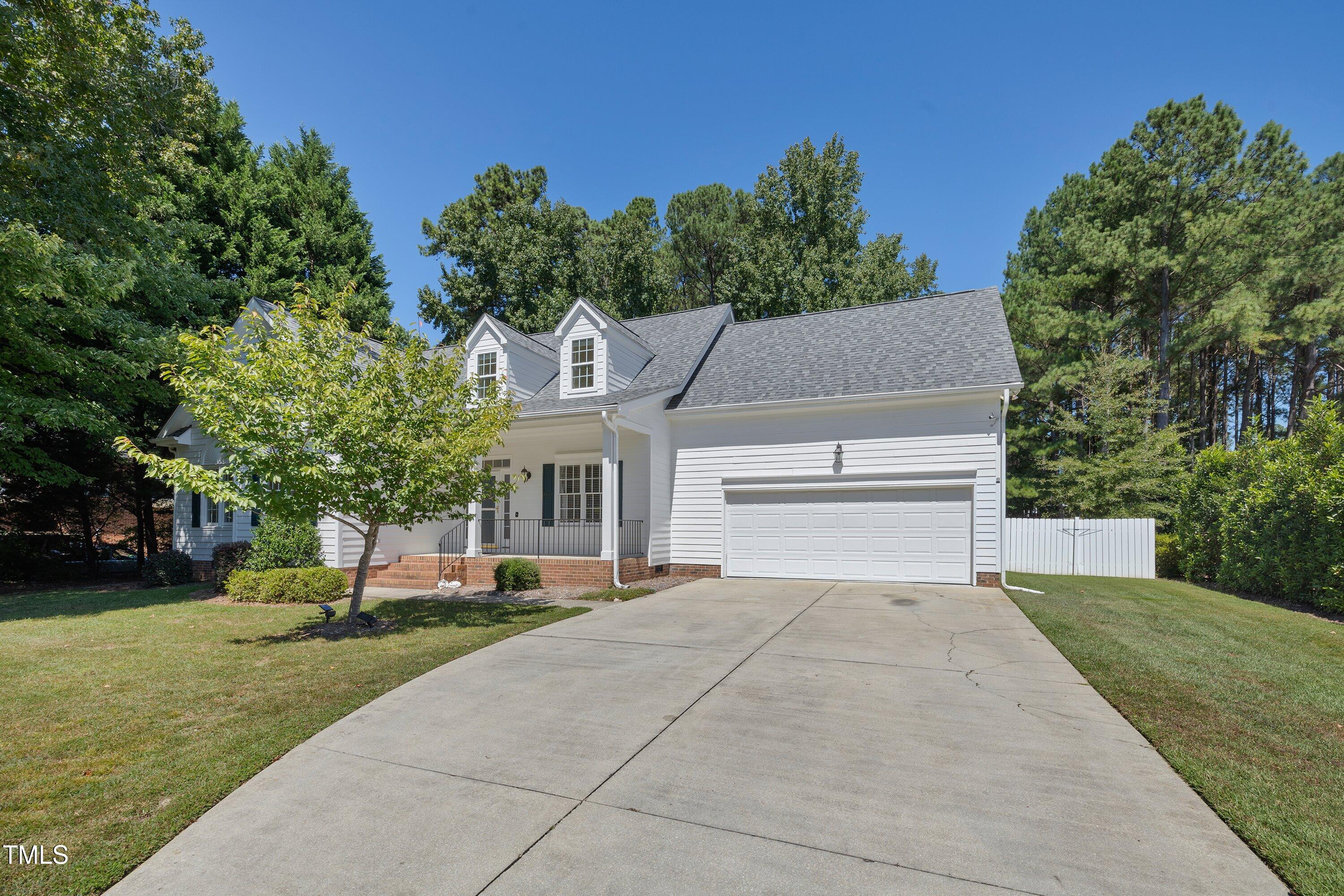 3537 Layton Ridge Drive Apex, NC 27539 - Photo 5 of 61 04-3537 Layton Ridge Dr _1064