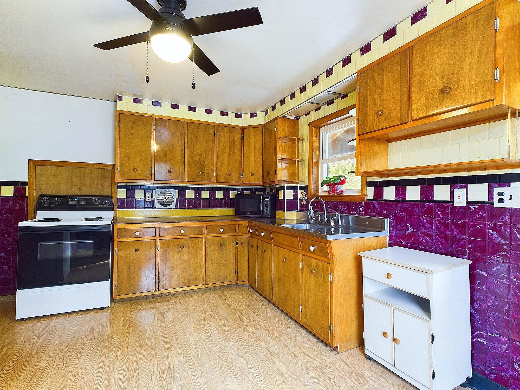 204 Hall Strm Road Canaan, VT 05902 - Photo 2 of 52