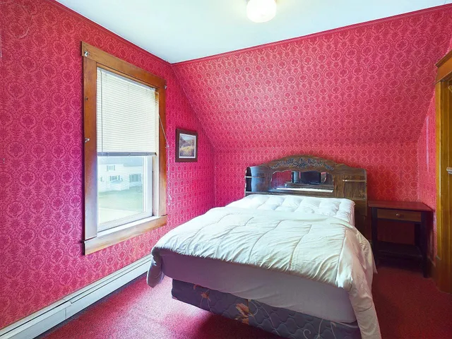 $260,000 | 204 Hall Strm Road, Canaan, VT 05902