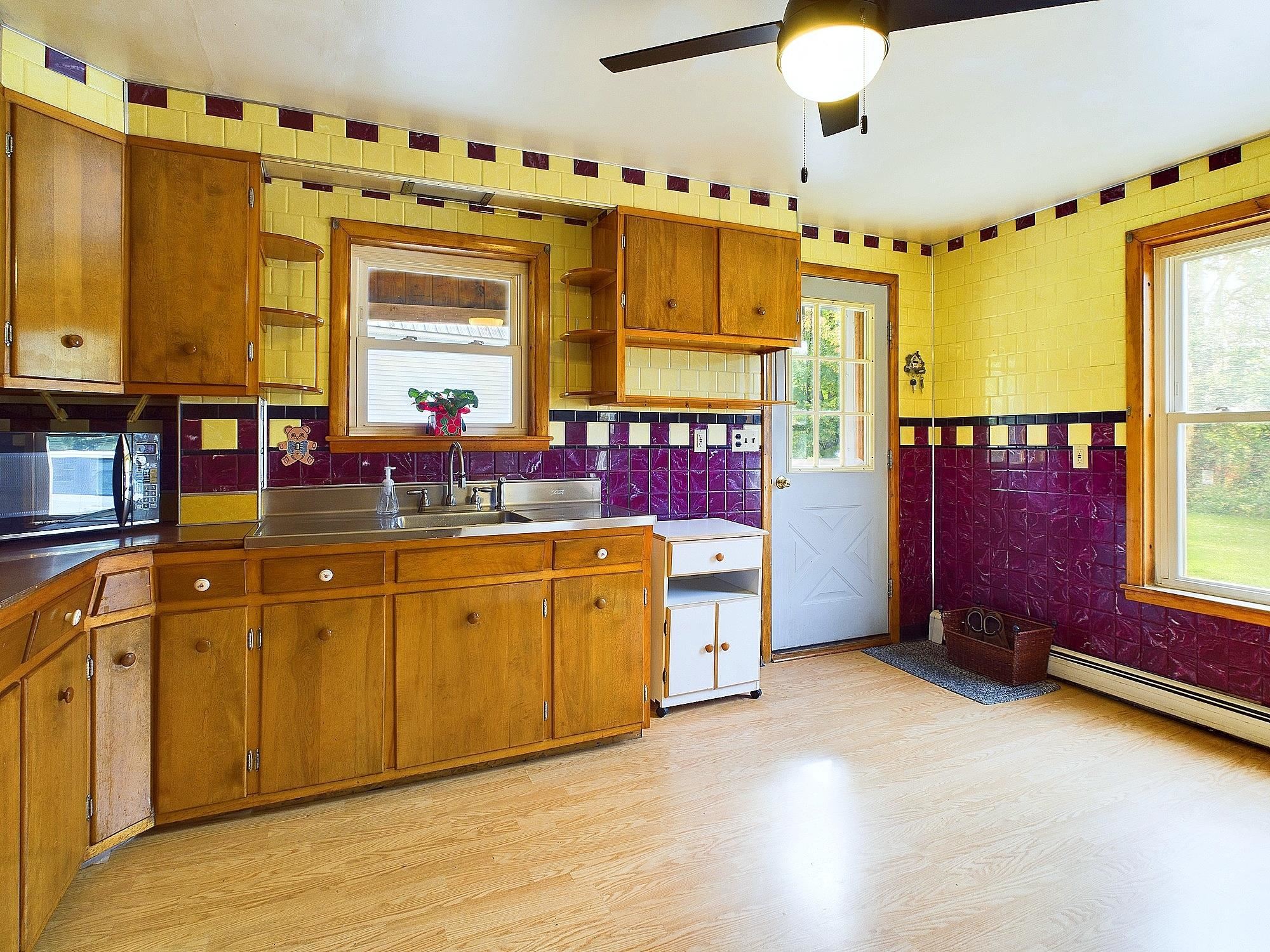 204 Hall Strm Road Canaan, VT 05902 - Photo 4 of 52