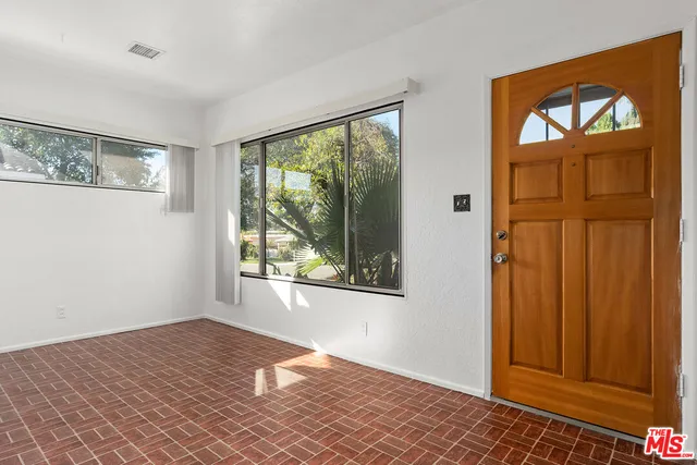 $2,500 | 1114 South Ramona Street, San Gabriel, CA 91776