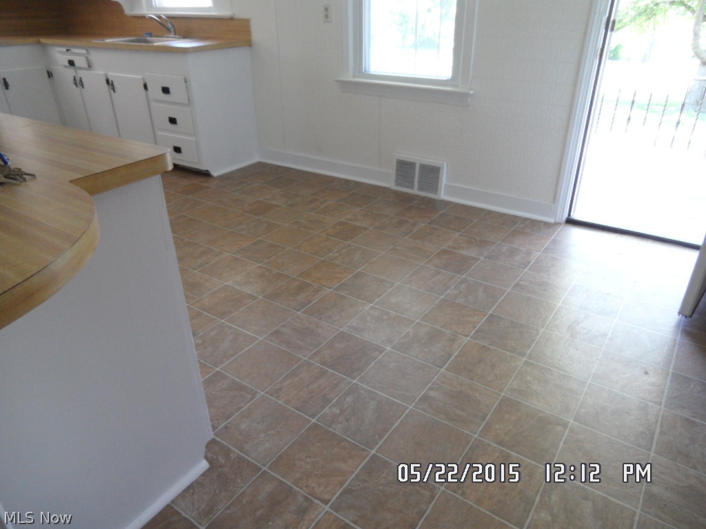 6228 Turney Road Garfield Heights, OH 44125 - Photo 13 of 19 Gallery Image 13