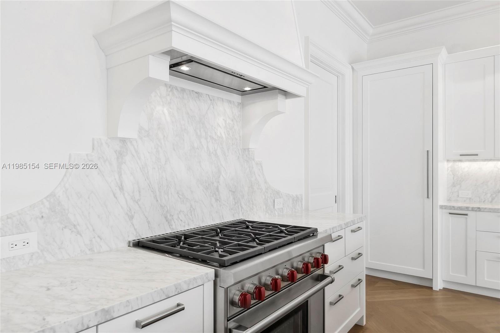 2613 Anderson Road, Unit 2613 Coral Gables, FL 33134 - Photo 25 of 96 a stove top oven sitting inside of a kitchen