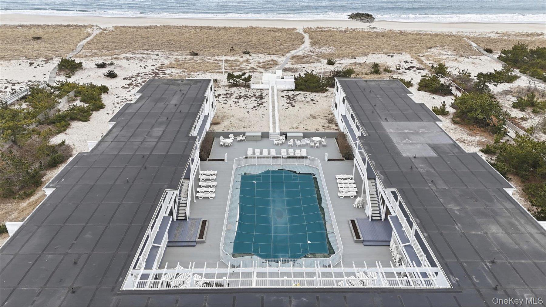 281 Dune Road, Unit 16B Westhampton Beach, NY 11978 - Photo 2 of 37