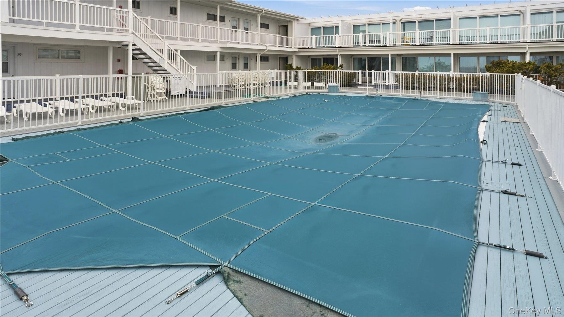 281 Dune Road, Unit 16B Westhampton Beach, NY 11978 - Photo 26 of 37