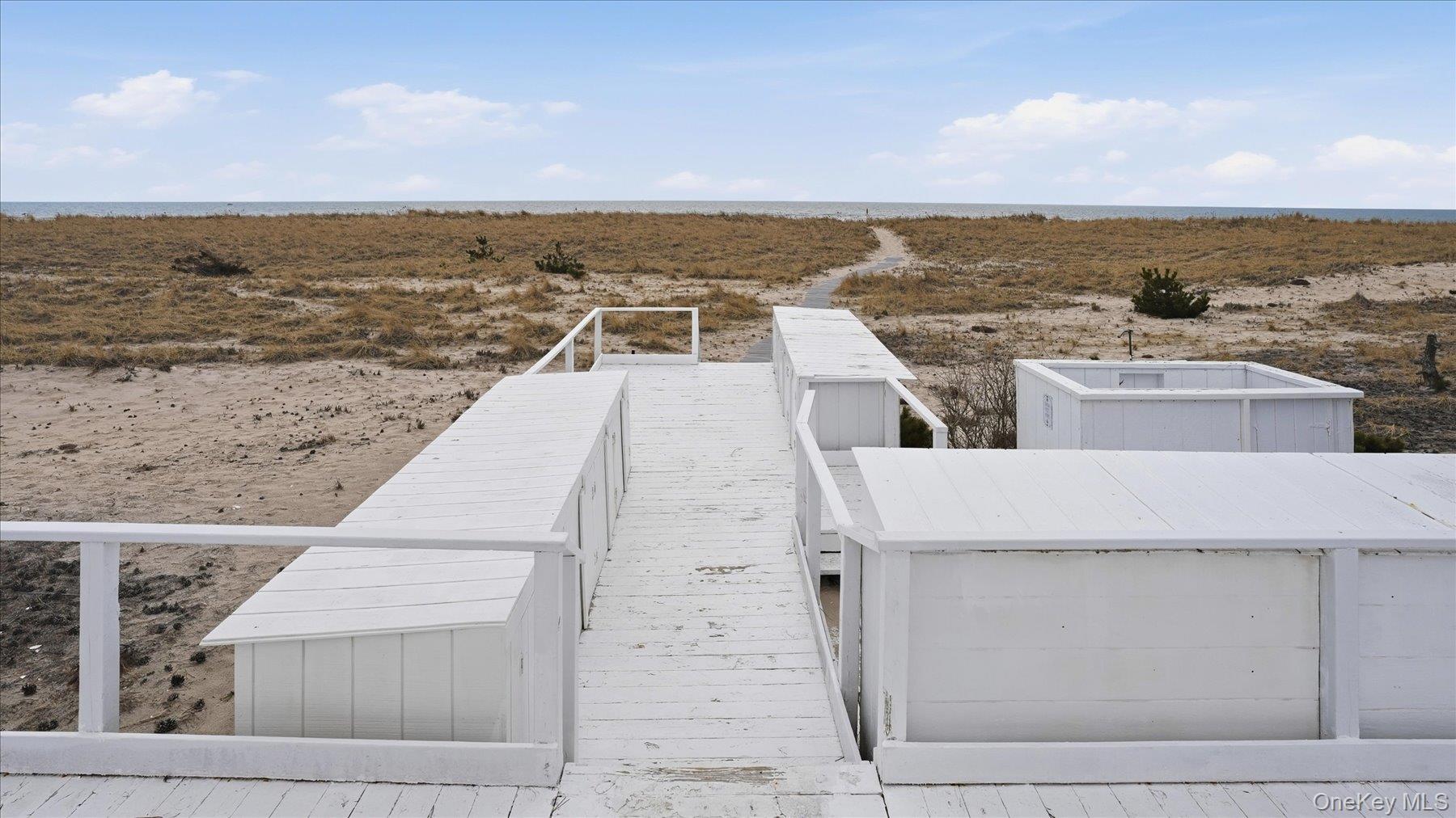 281 Dune Road, Unit 16B Westhampton Beach, NY 11978 - Photo 28 of 37