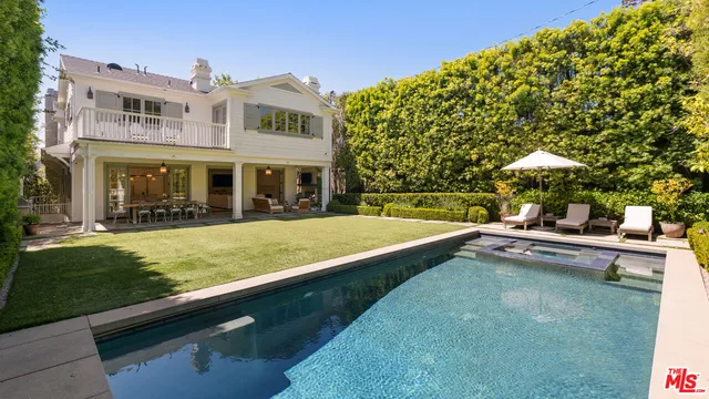 $50,000 | 146 North Carmelina Avenue, Los Angeles, CA 90049