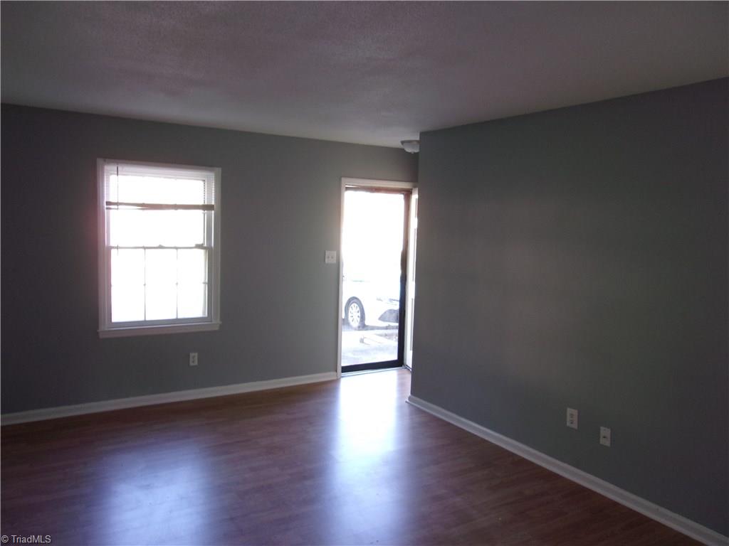 209 Northpoint Avenue, Unit H High Point, NC 27262 - Photo 2 of 31 Gallery Image 2