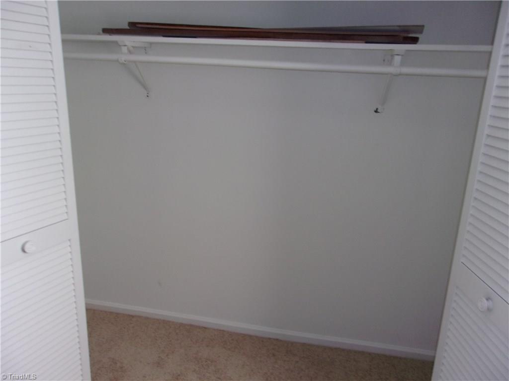209 Northpoint Avenue, Unit H High Point, NC 27262 - Photo 24 of 31 Gallery Image 24
