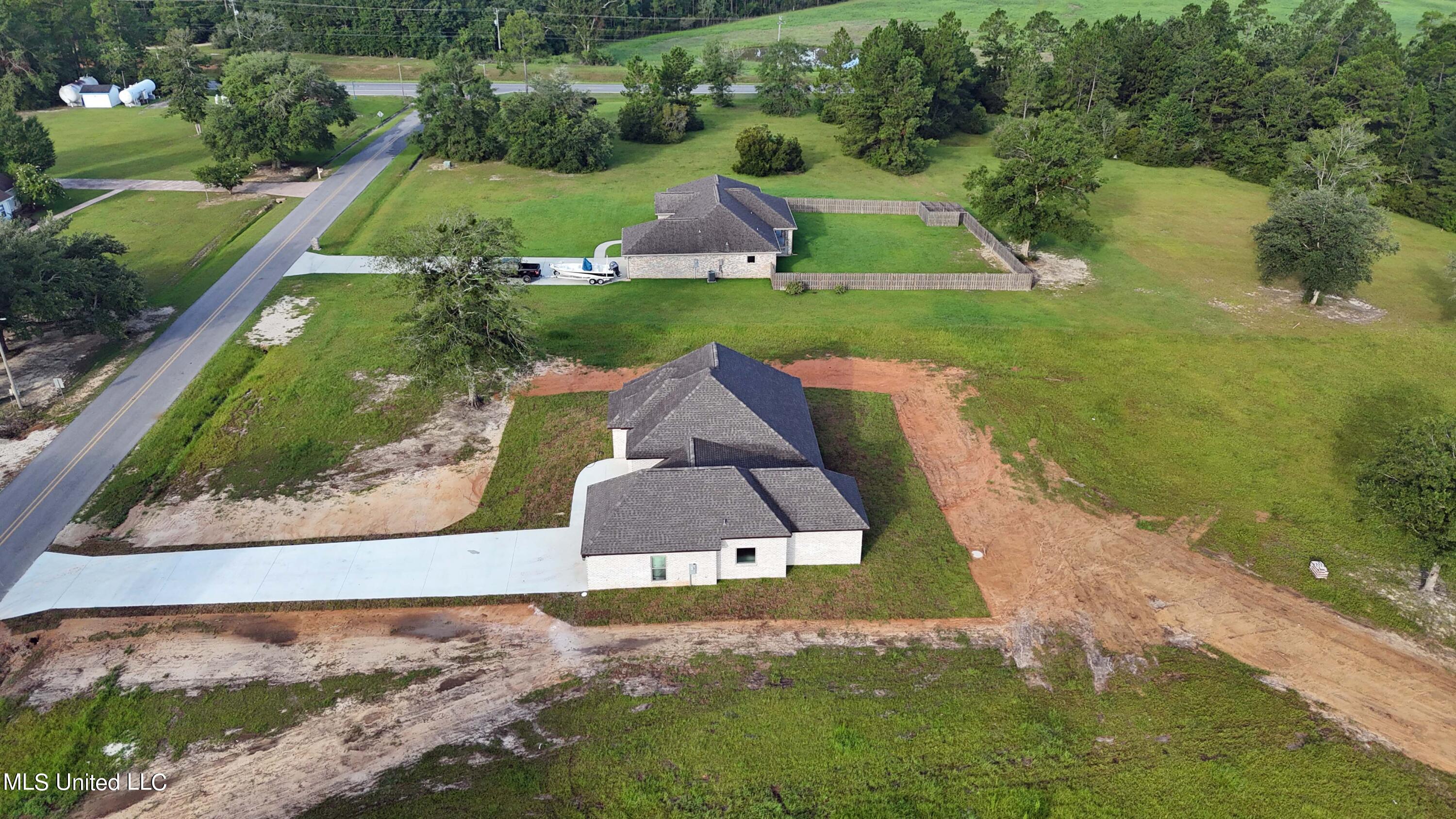 8025 Ridgewood Road Kiln, MS 39556 - Photo 21 of 35 035