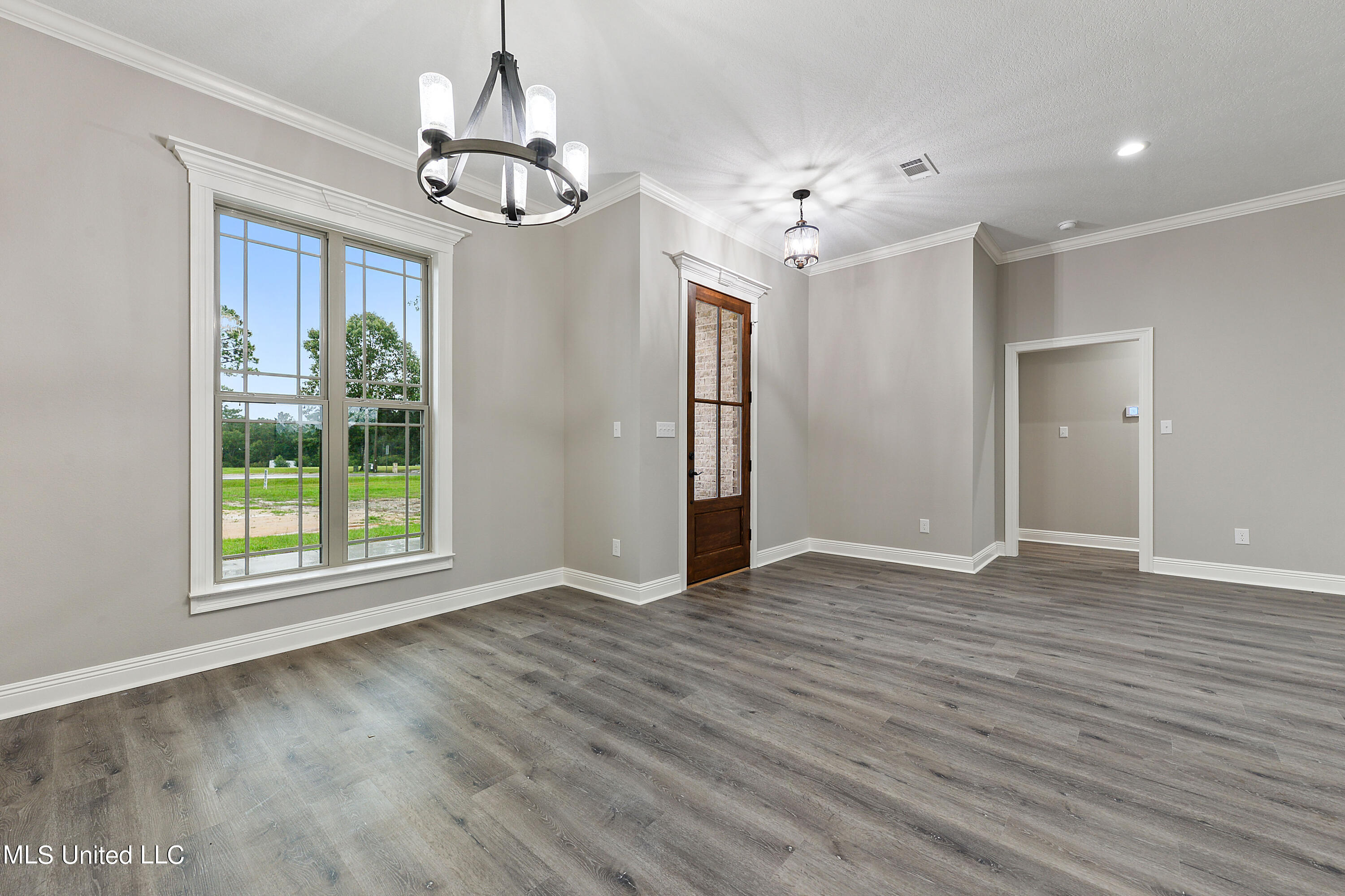 8025 Ridgewood Road Kiln, MS 39556 - Photo 9 of 35 Dining Room