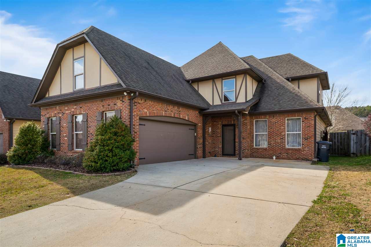1045 Riviera Drive Calera, AL 35040 - Photo 2 of 30