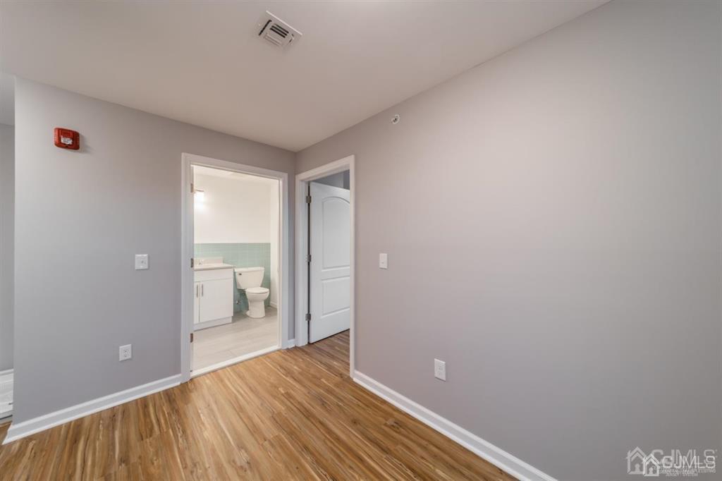 875 Port Reading Avenue, Unit 2A Port Reading, NJ 07064 - Photo 5 of 9