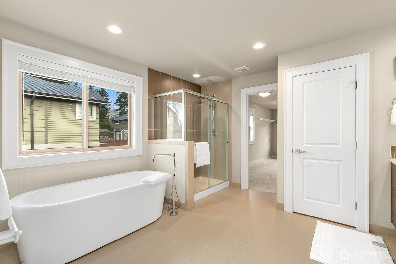 3516 Northeast 6th Court Renton, WA 98056 - Photo 19 of 31