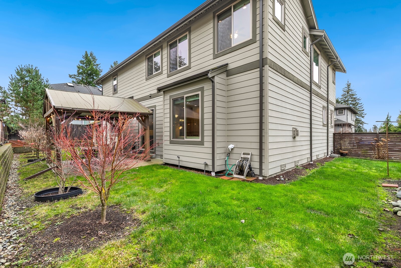 3516 Northeast 6th Court Renton, WA 98056 - Photo 29 of 31