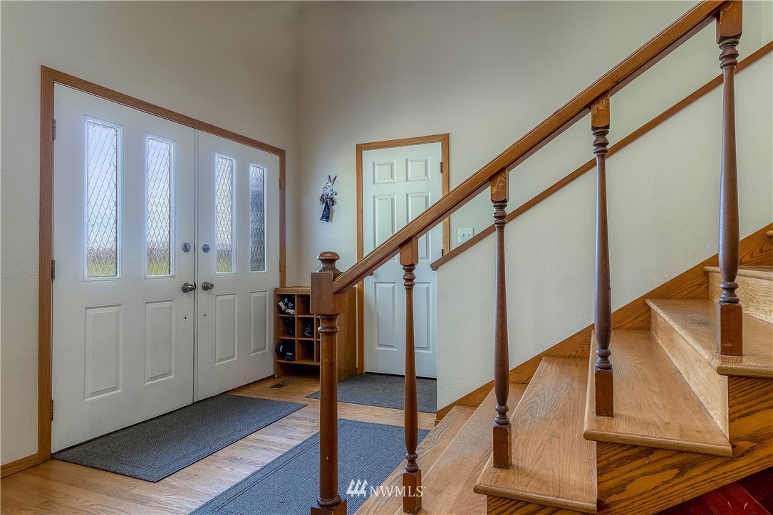 356 Bussell Road Walla Walla, WA 99362 - Photo 7 of 34 a view of entryway