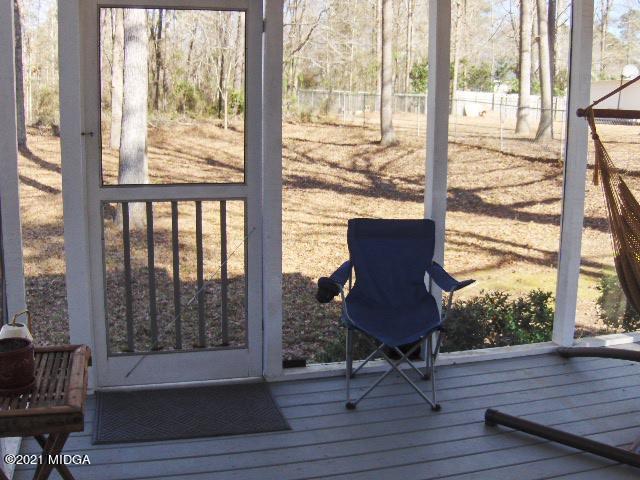 5771 Wakefield Way Macon, GA 31210 - Photo 23 of 34 a view of wooden floor in living room