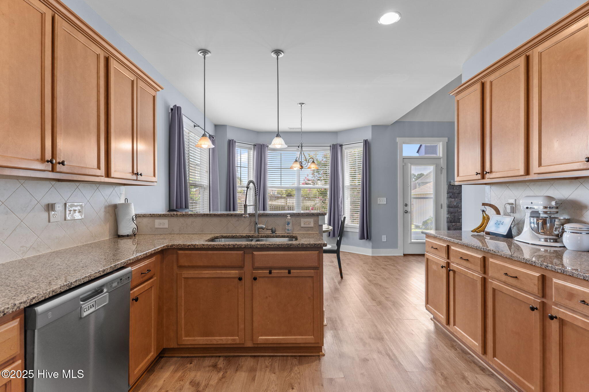 6929 Ontario Road Wilmington, NC 28412 - Photo 13 of 50 42-web-or-mls-BTS03069