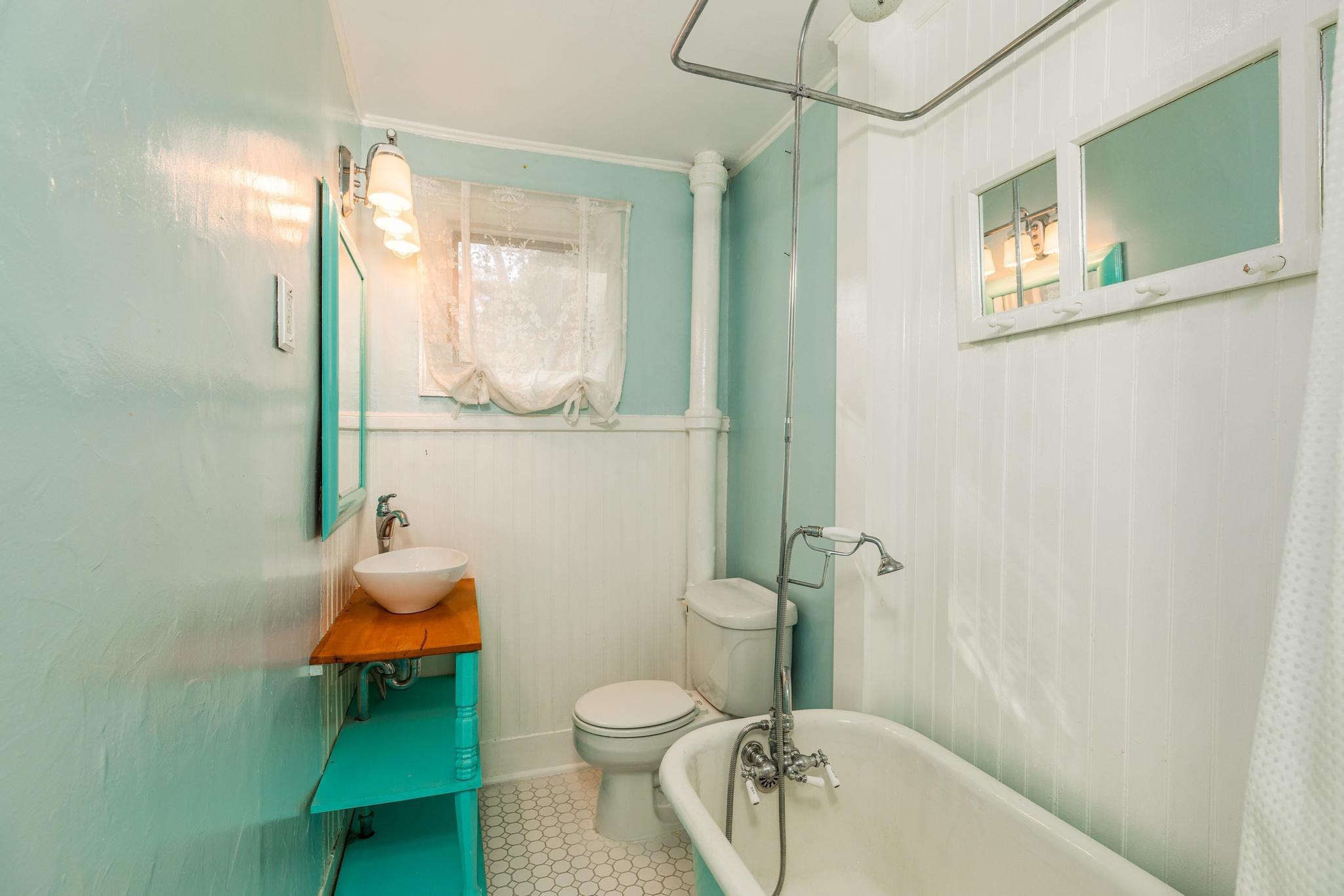 25 Philbrick Road Kittery, ME 03904 - Photo 16 of 35 Gallery Image 16