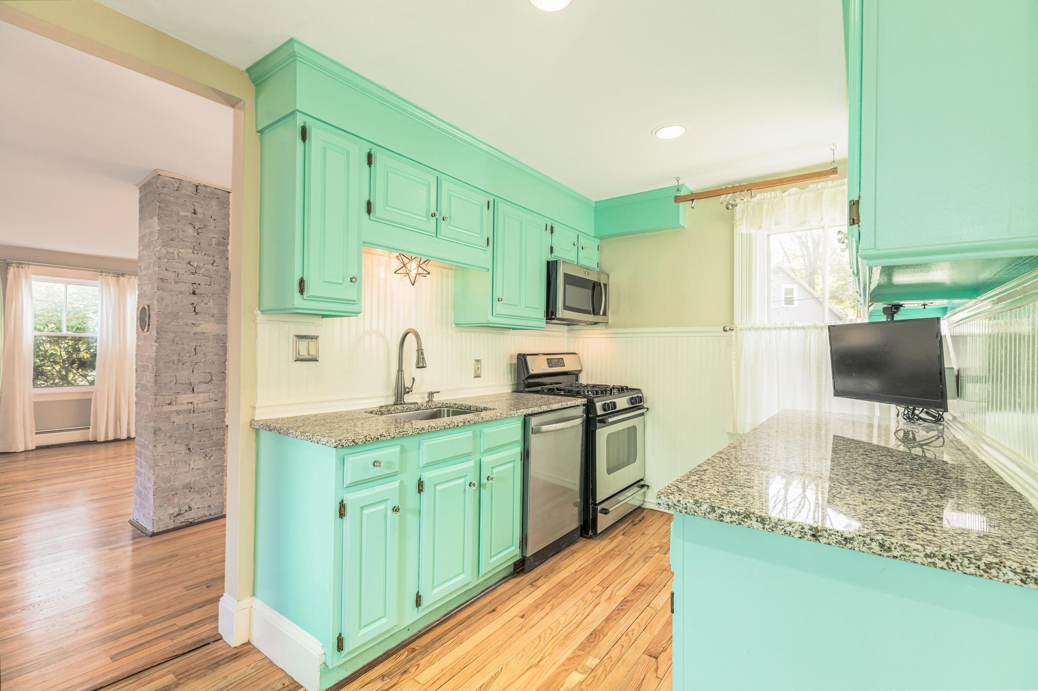 25 Philbrick Road Kittery, ME 03904 - Photo 9 of 35 Gallery Image 9