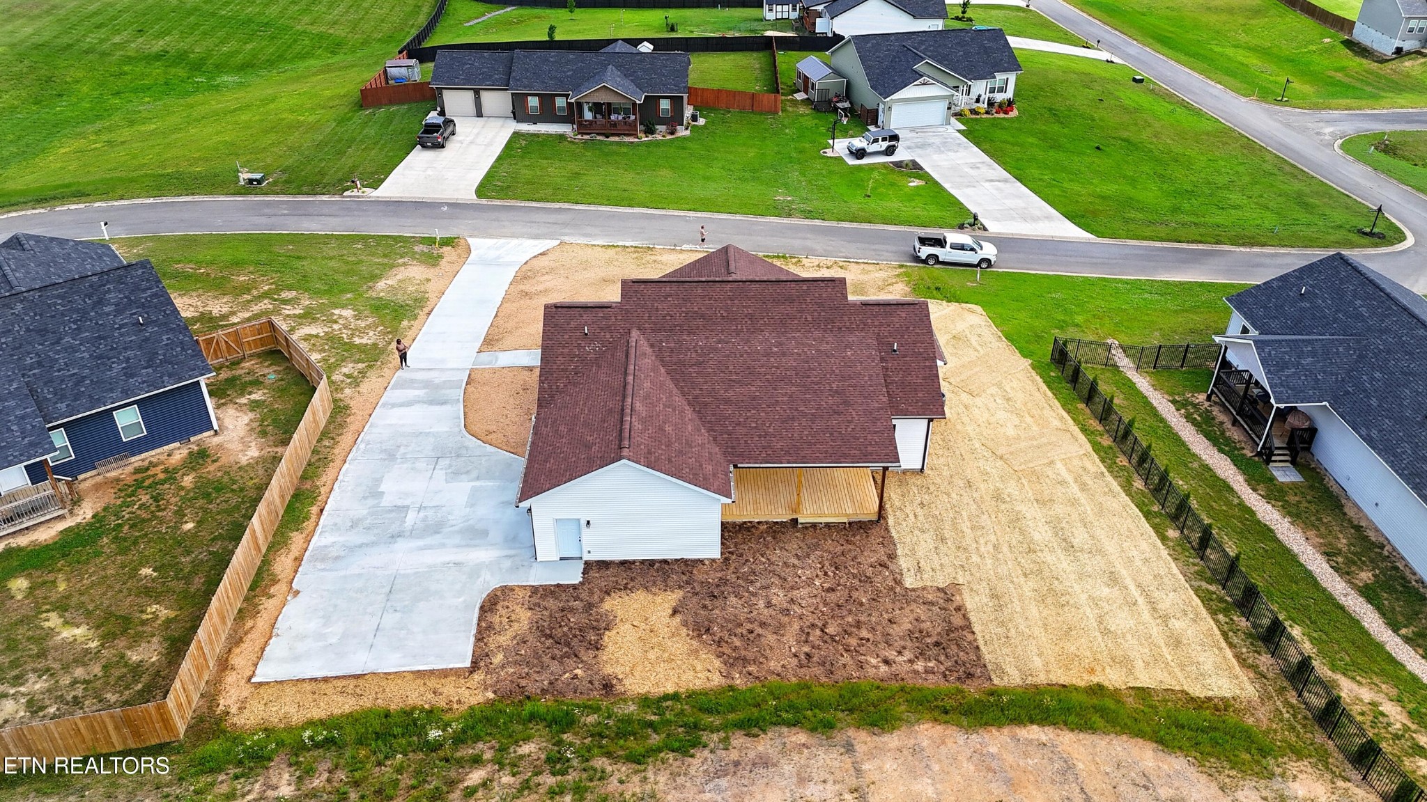 212 Splendor Way Parrottsville, TN 37843 - Photo 2 of 10 Gallery Image 2