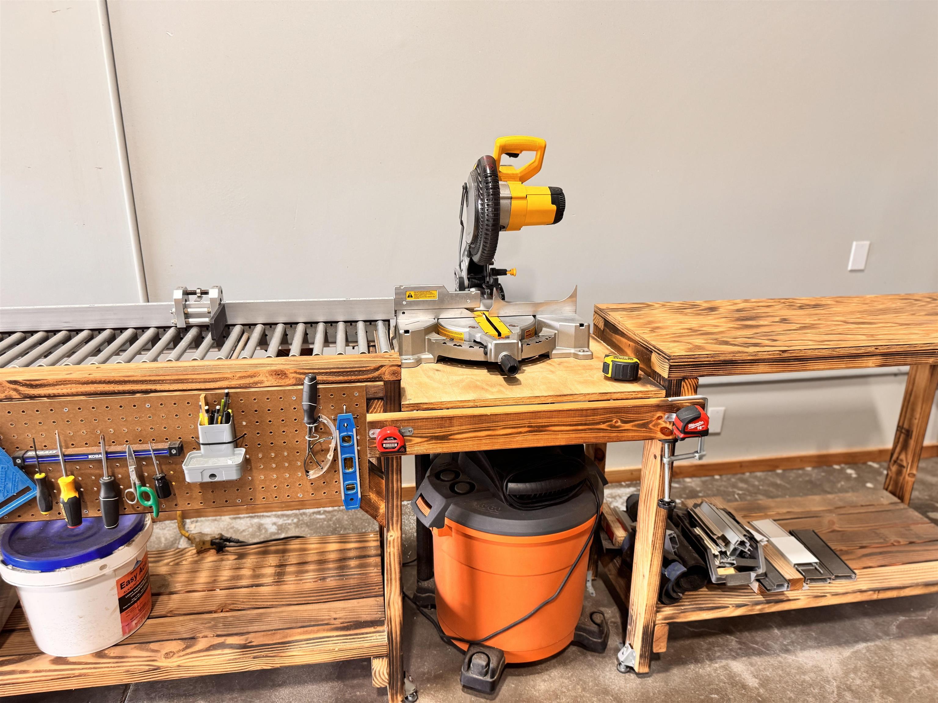 270 Lalo Street Kahului, HI 96732 - Photo 11 of 30 a utility room with dryer and washer