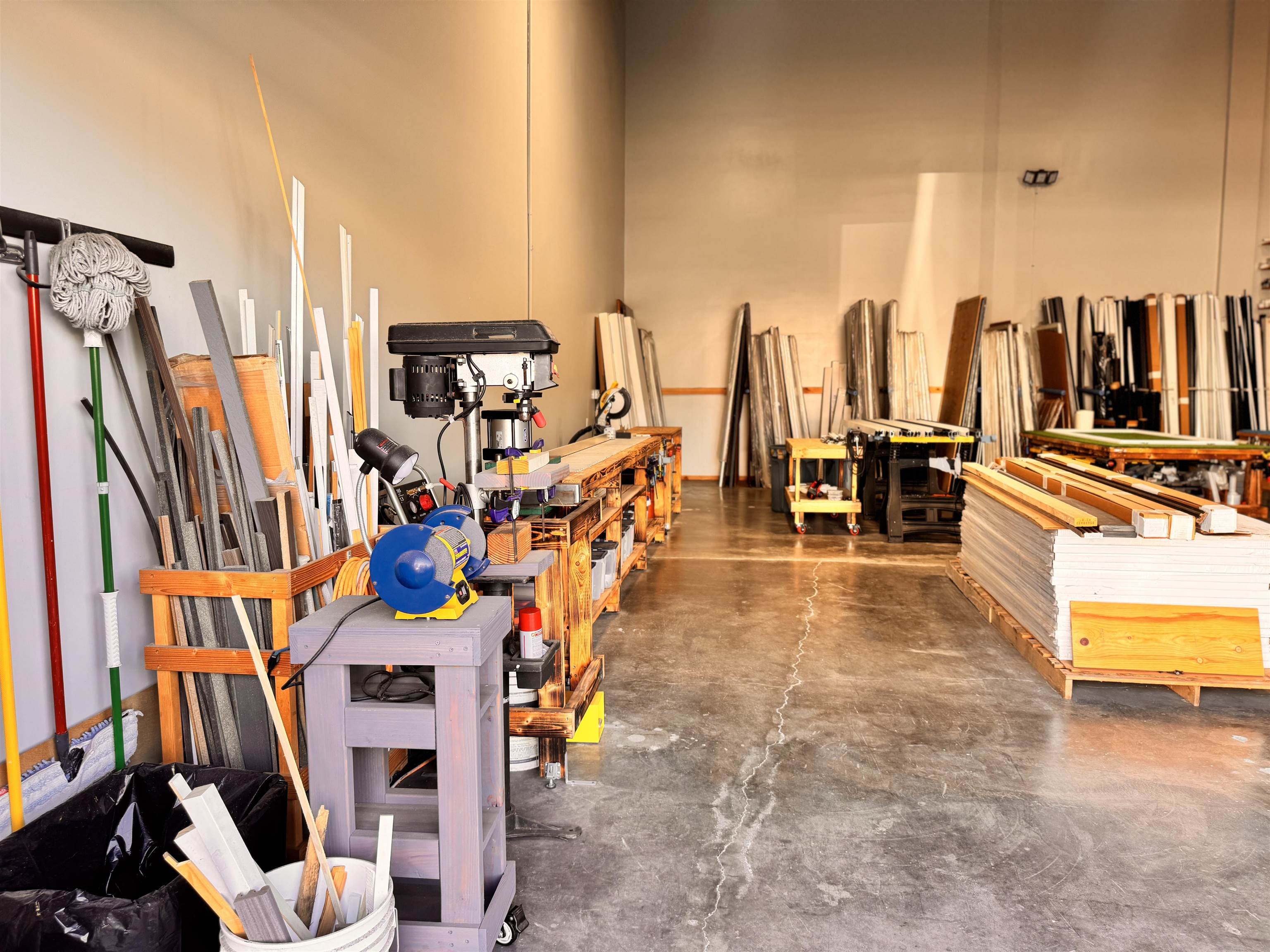 270 Lalo Street Kahului, HI 96732 - Photo 15 of 30 a view of outdoor space with seating area