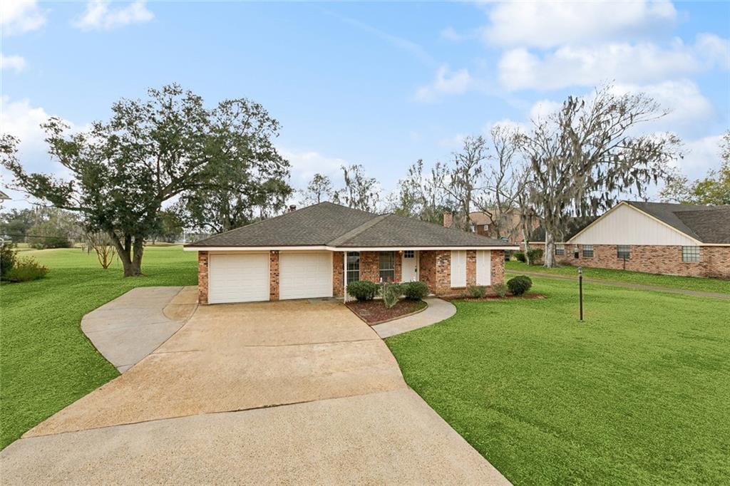 3 East Levert Drive Luling, LA 70070 - Photo 2 of 18