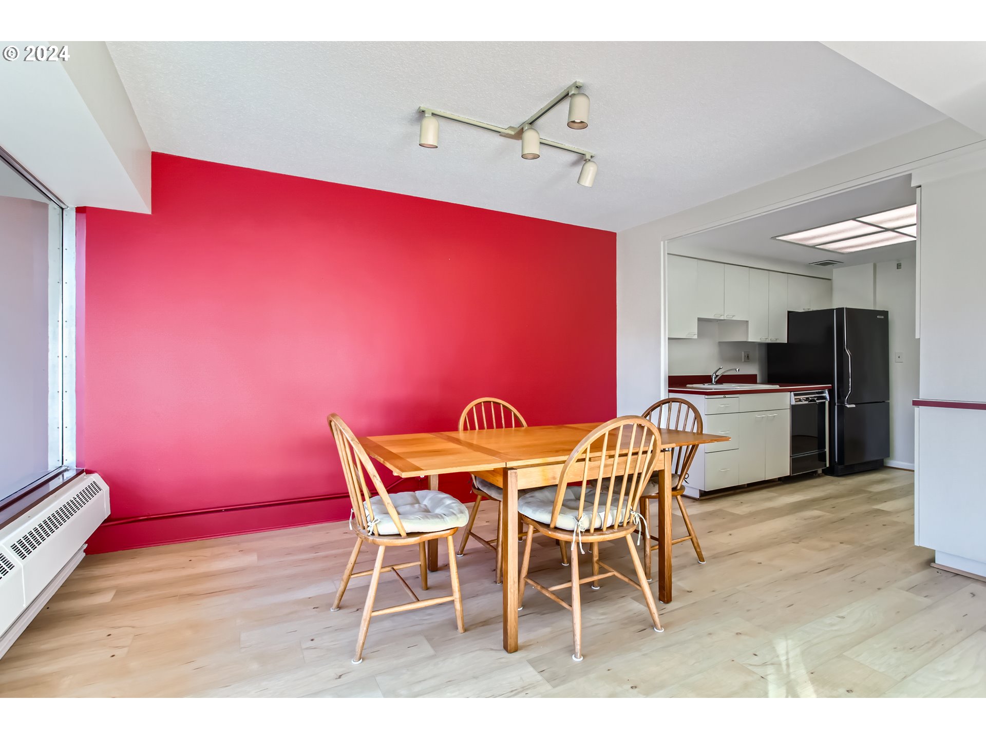 2323 Southwest Park Place, Unit 302 Portland, OR 97205 - Photo 10 of 25