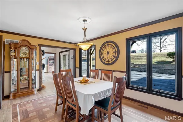 $800,000 | 2015 Wakefield Farm Road, Wildwood, MO 63038