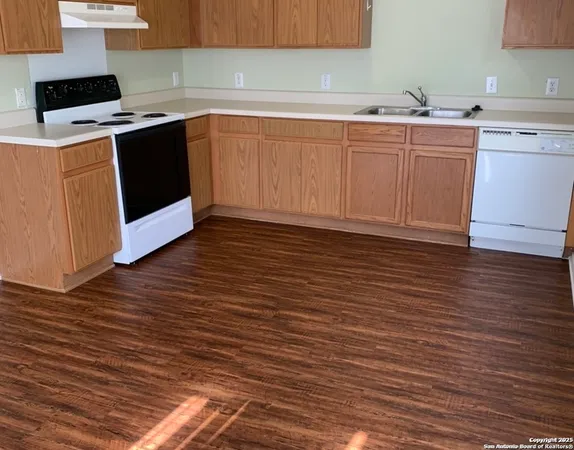 $1,550 | 10135 Trailhead Pass, San Antonio, TX 78251