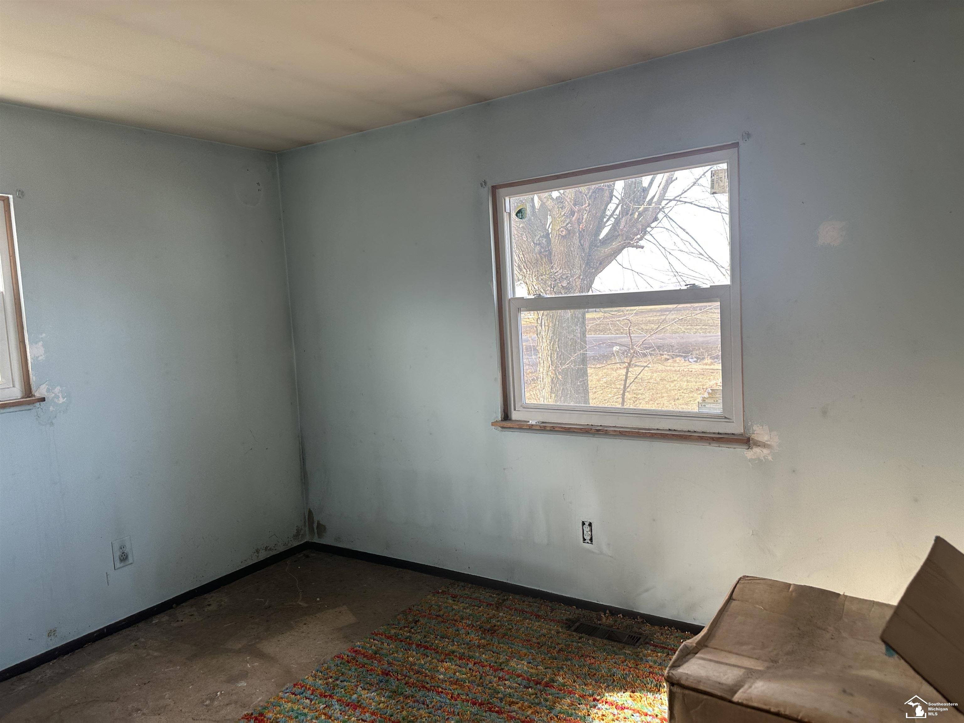 1938 Sheick Road Monroe, MI 48162 - Photo 12 of 18 50197382-166a622b-bffe-46dd-86e5-41a617e68d17.JPG