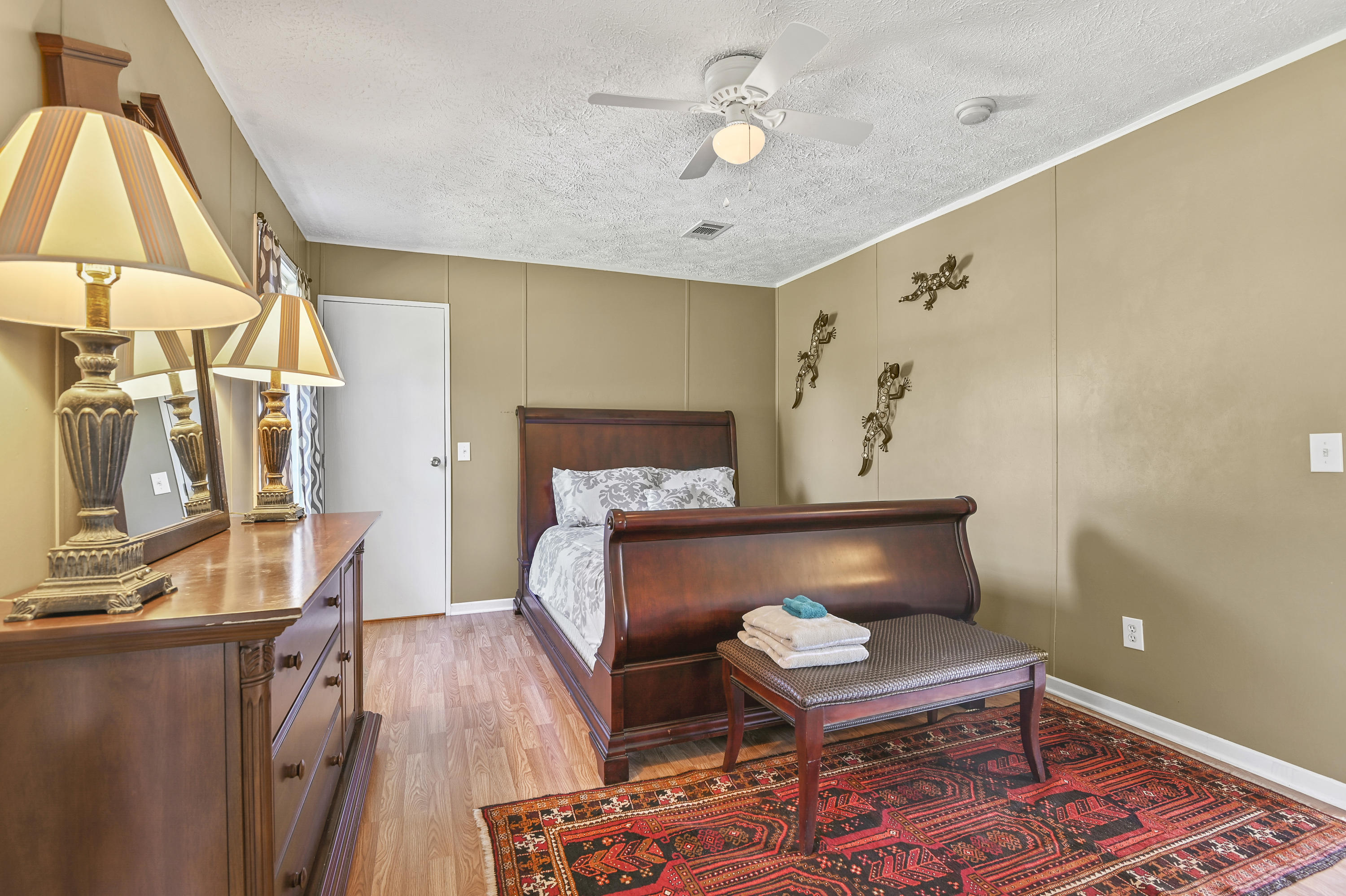 1804 Scudder Road Charleston, SC 29412 - Photo 19 of 27 _DSC2004
