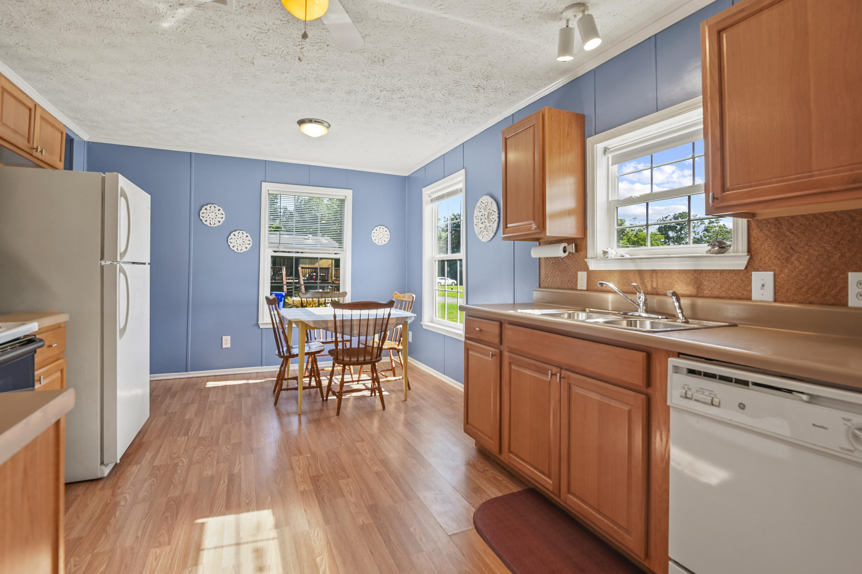 1804 Scudder Road Charleston, SC 29412 - Photo 9 of 27 _DSC2037