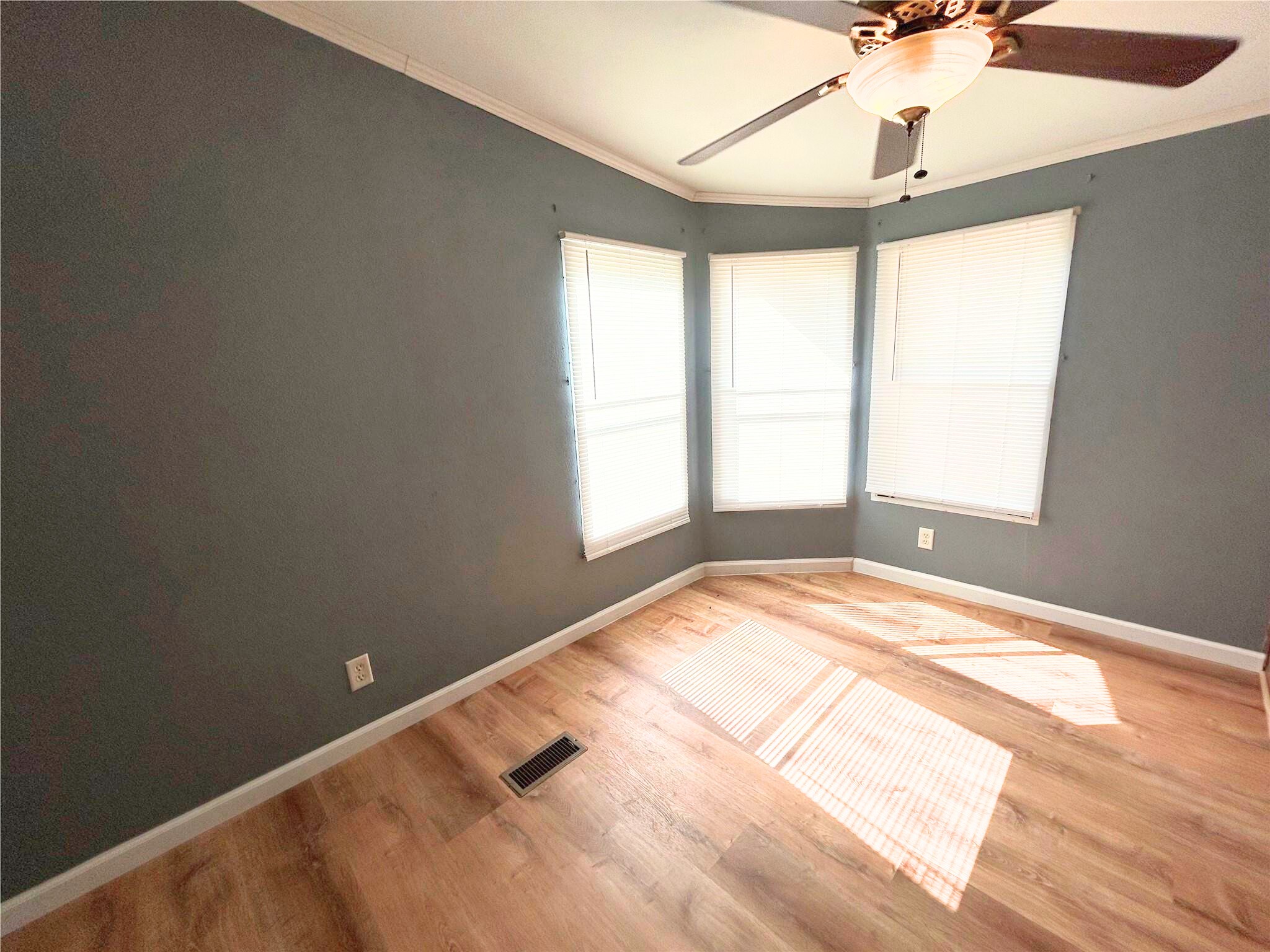 772 County Road 2191 Cleveland, TX 77327 - Photo 13 of 24 a view of an empty room and window