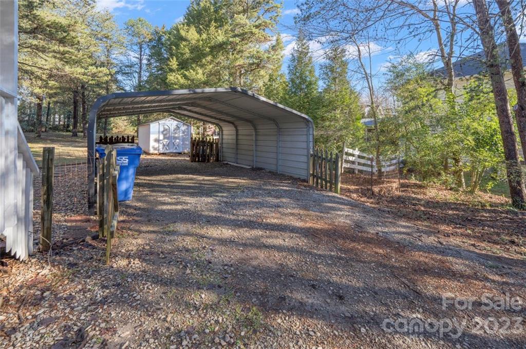 328 Sundown Road Mooresville, NC 28117 - Photo 11 of 32