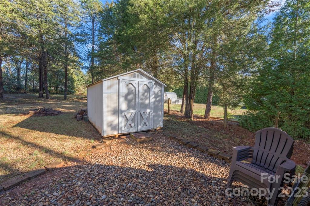 328 Sundown Road Mooresville, NC 28117 - Photo 12 of 32
