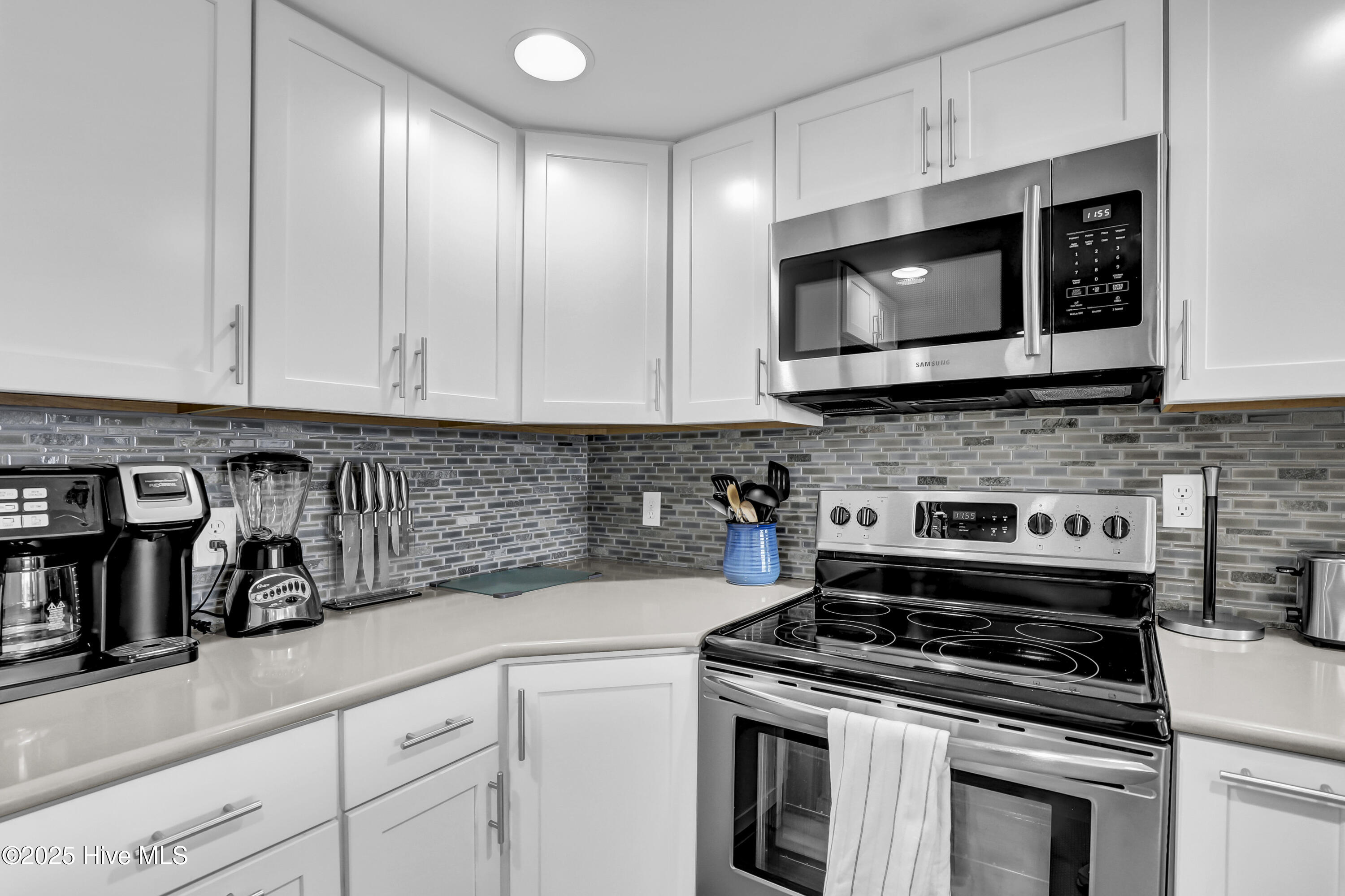2000 New River Inlet Road, Unit 2109 North Topsail Beach, NC 28460 - Photo 5 of 29